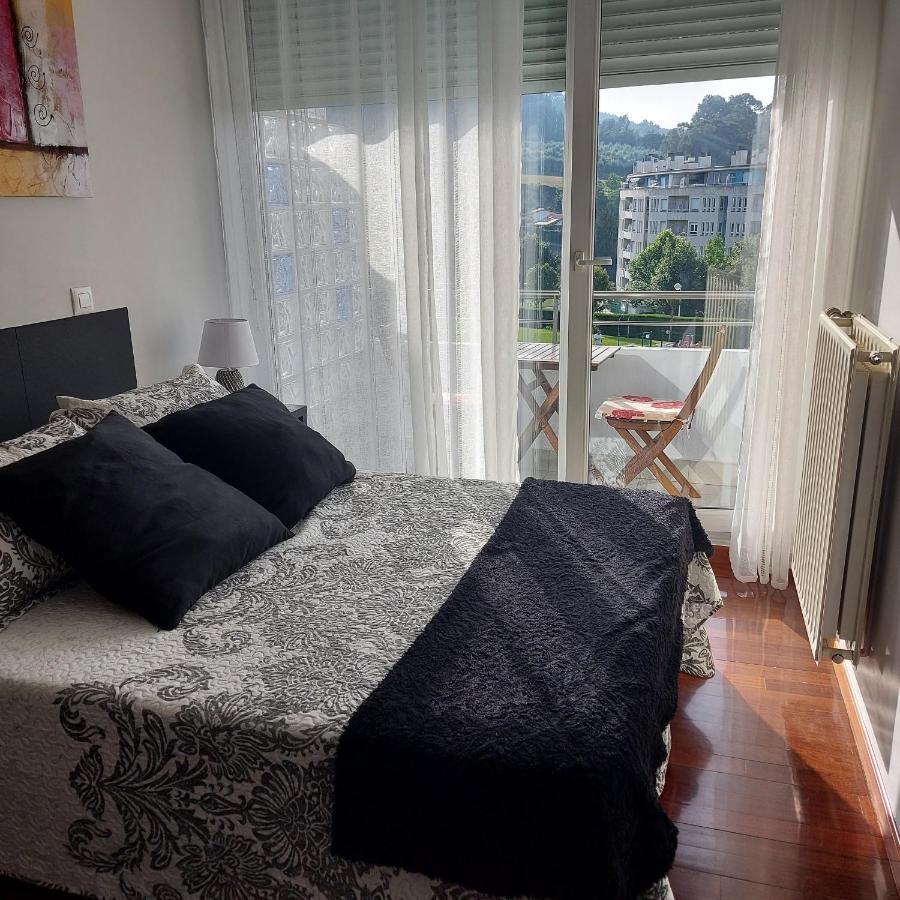 Soleado Piso Con Garaje Y Piscina A 8' Centro Lägenhet Castro Urdiales Exteriör bild